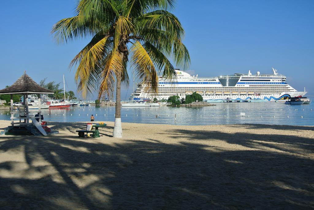 Beach Studio 10 Ocho Rios Ruang foto